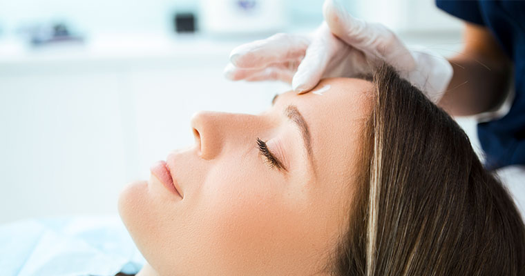 /images/img-procedures-chemical-peels-02.jpg